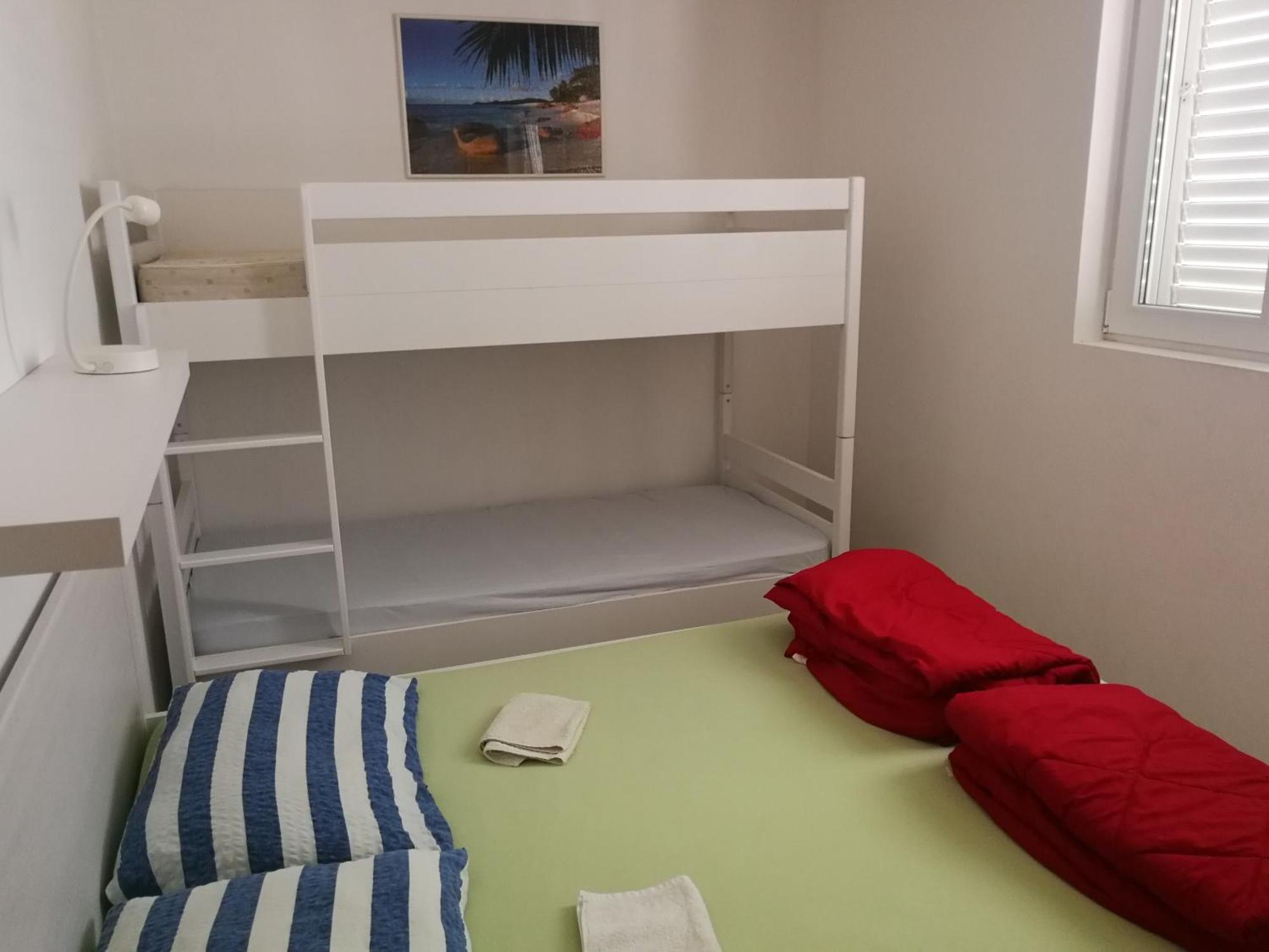 Apartments Luna Žuljana Екстериор снимка