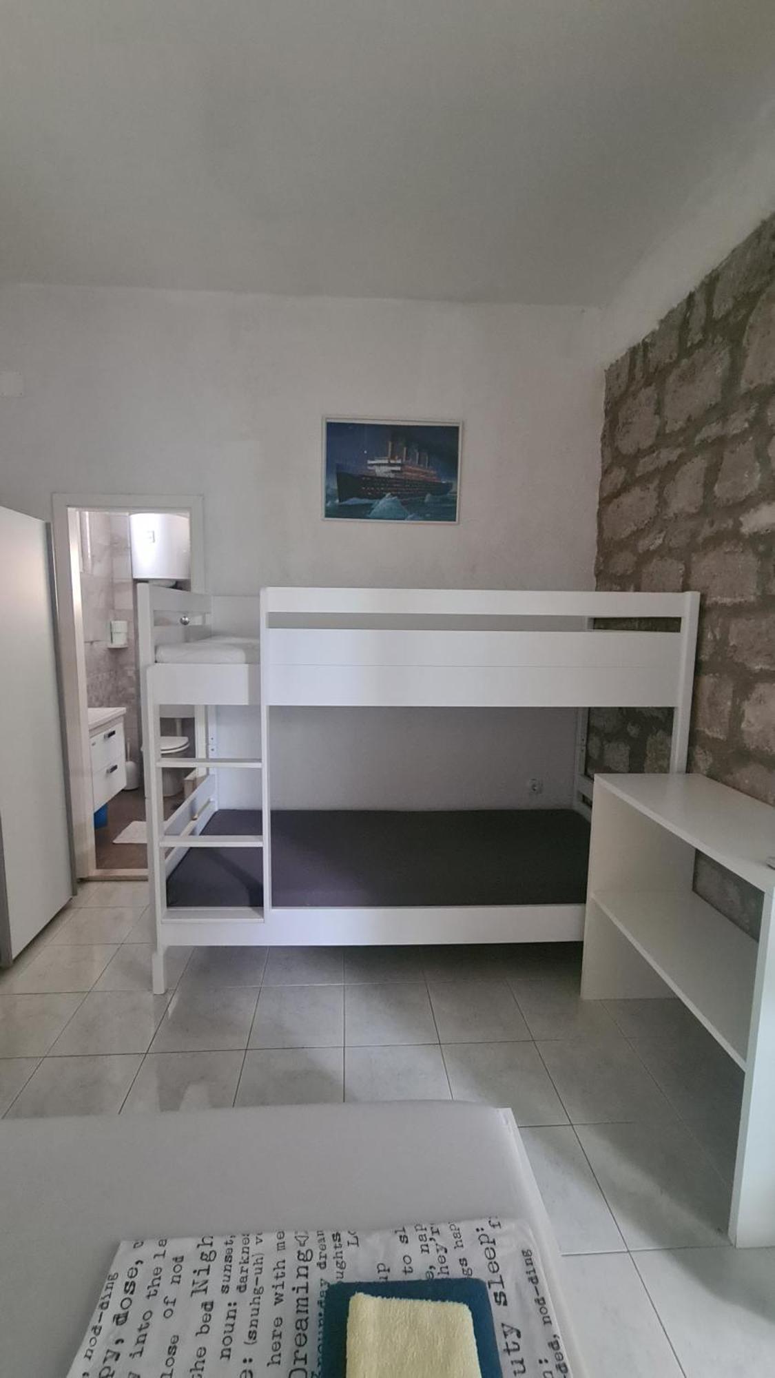 Apartments Luna Žuljana Екстериор снимка